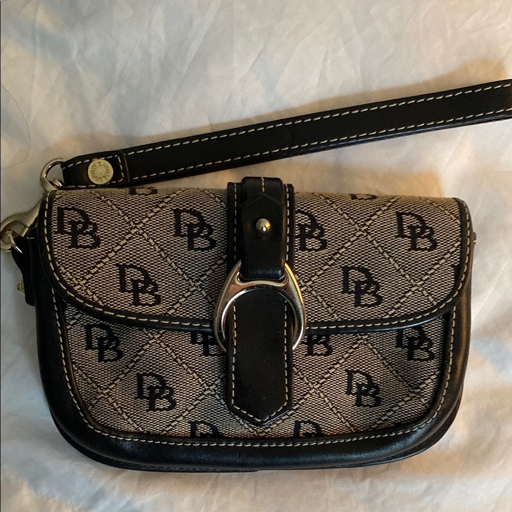 Dooney & Bourke Black and Beige Women's Bag